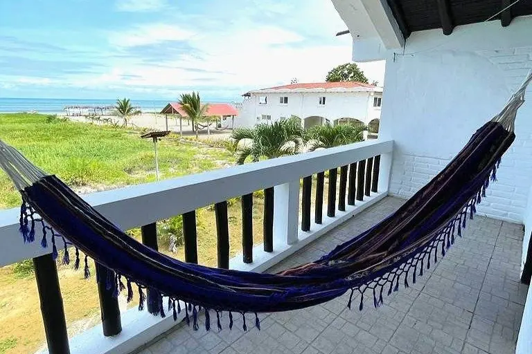 Coco Room — photo 3, Sundown Beach Hotel, Canoa, Ecuador