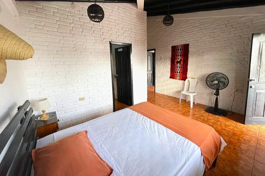 Pitahaya Room — photo 2, Sundown Beach Hotel, Canoa, Ecuador
